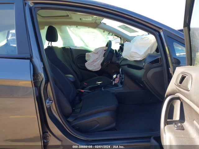 Ford FIESTA SE 2018 3FADP4BJ9JM131538 Image 5