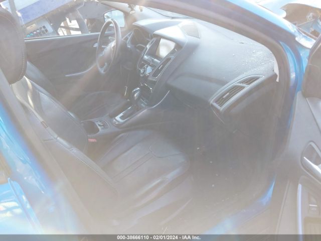 1FADP3N21EL198012 Ford Focus Titanium