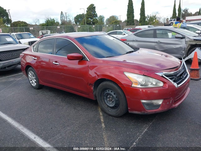 Nissan Altima 2.5 S 2015 1N4AL3AP0FC568528 Image 1