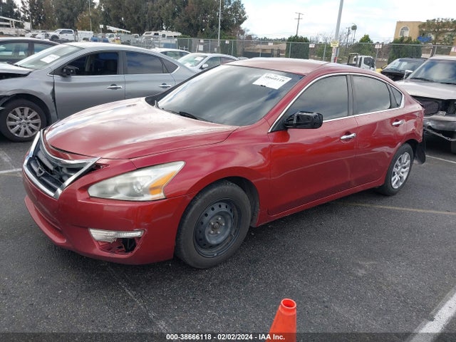 Nissan Altima 2.5 S 2015 1N4AL3AP0FC568528 Image 2