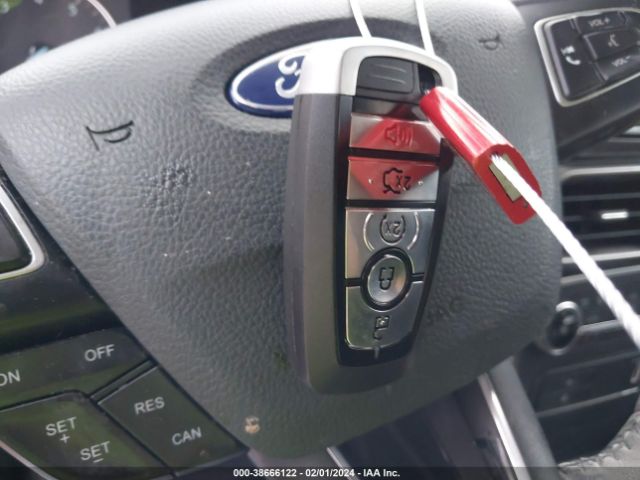 MAJ3P1TE4JC211486 Ford Ecosport Se