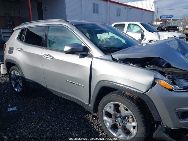 3C4NJDCB2MT572591 Jeep Compass Limited 4x4
