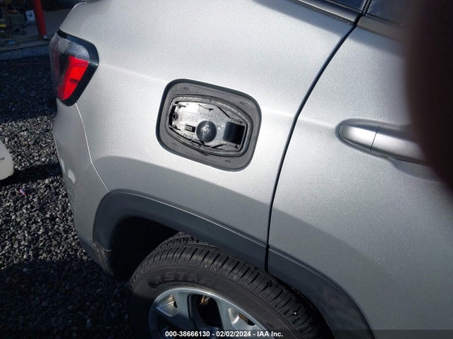 3C4NJDCB2MT572591 Jeep Compass Limited 4x4