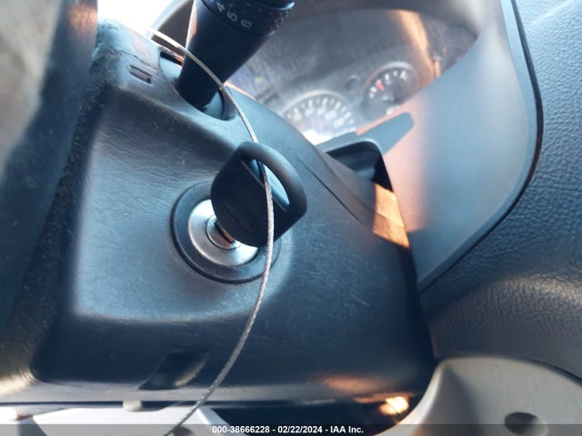 2007 FORD FOCUS S/SE/SES VIN: 1FAFP34N47W284355