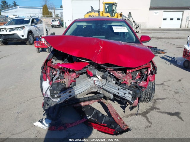 5YFEPRAE1LP066499 Toyota COROLLA LE