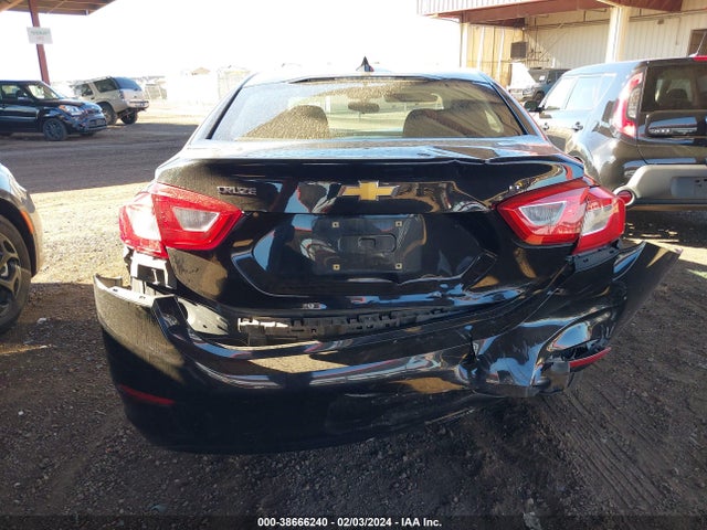 Chevrolet Cruze Lt Auto 2018 1G1BE5SM2J7141743 Image 16