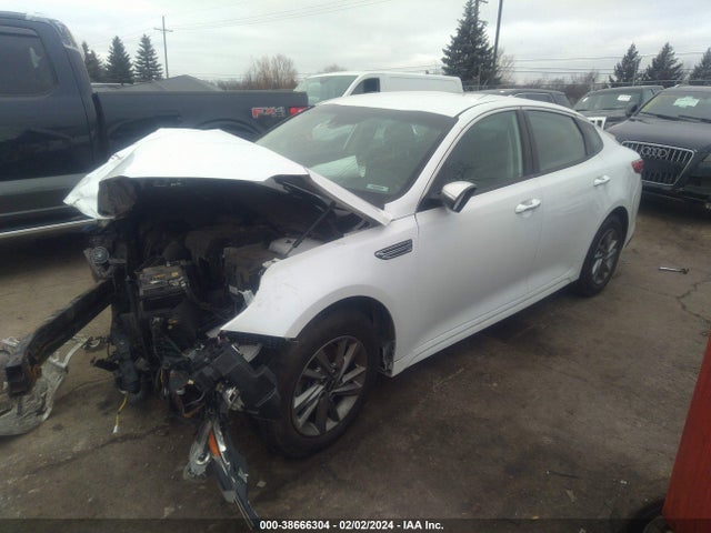 KIA Optima Lx 2019 5XXGT4L37KG295361 Image 2