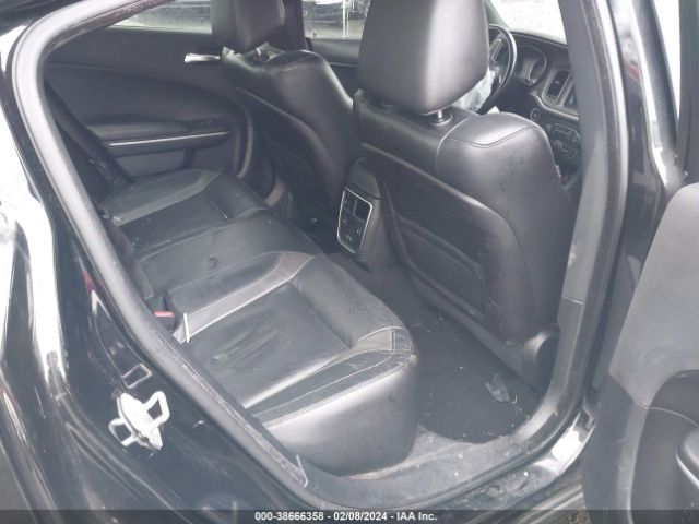 2C3CDXBG3KH695680 Dodge Charger Sxt Rwd