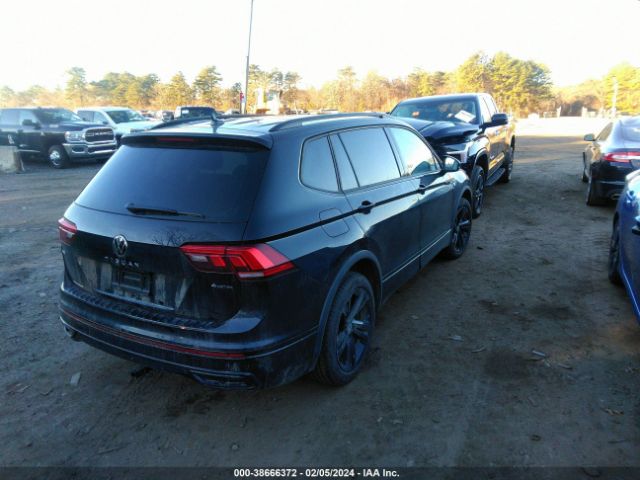 3VV8B7AX1PM139628 Volkswagen Tiguan 2.0t Se R-line Black