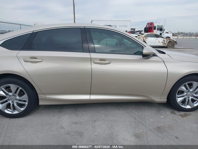 Honda ACCORD LX 2019 1HGCV1F19KA003837 Image 13