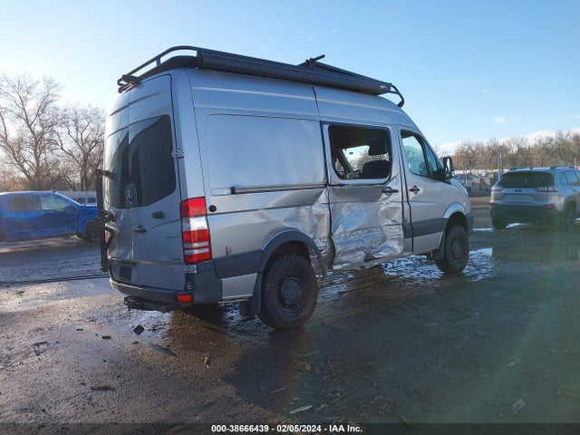 WD4FE7CDXHP500792 Mercedes-Benz Sprinter 2500 Standard Roof V6