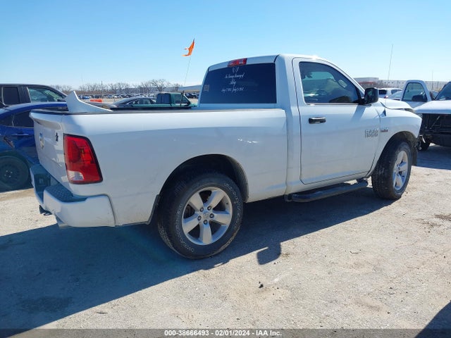 RAM 1500 Express 2014 3C6JR6AT0EG101622 Image 4
