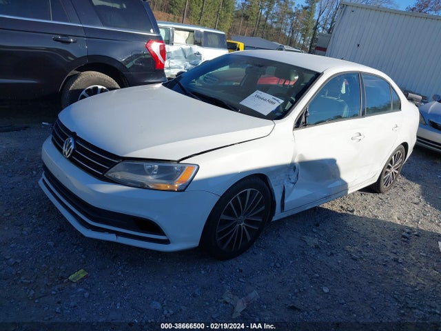 3VWD17AJ5FM414912 Volkswagen Jetta 1.8t Sport