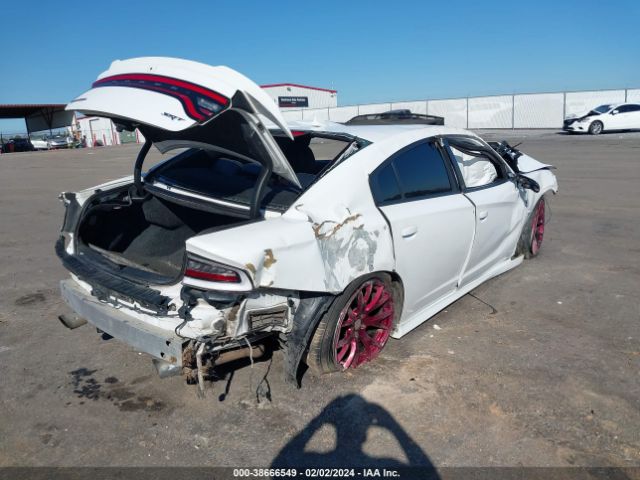 2C3CDXEJ8GH285861 Dodge Charger Srt 392