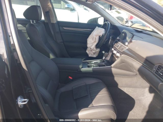 1HGCV1F48NA069309 Honda Accord Sport Special Edition