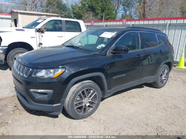 3C4NJCBB8KT743482 Jeep Compass Sun And Wheel Fwd