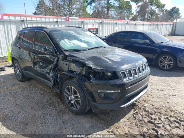 3C4NJCBB8KT743482 Jeep Compass Sun And Wheel Fwd
