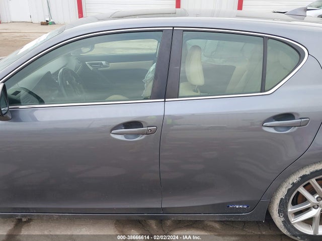 JTHKD5BH7F2221166 Lexus CT 200H