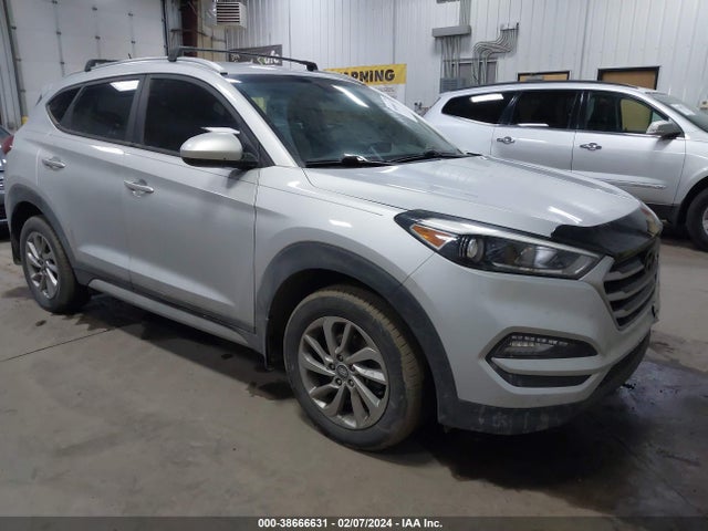 Hyundai TUCSON SE 2017 KM8J3CA42HU400897 Image 1