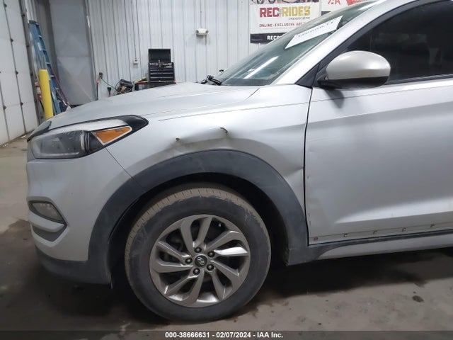 Hyundai TUCSON SE 2017 KM8J3CA42HU400897 Image 12