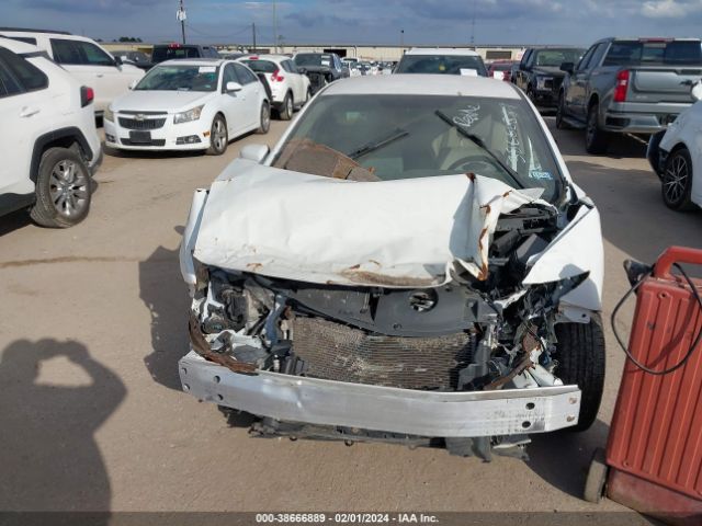 19XFB2F51EE026365 Honda Civic Lx