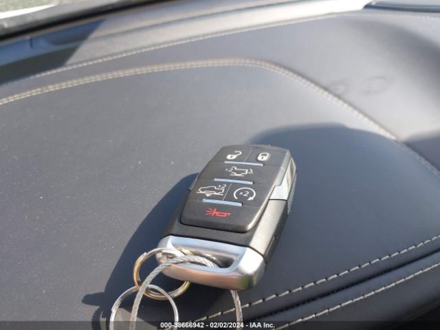 2020 RAM 1500 1C6SRFHT8LN386617 Photo 10