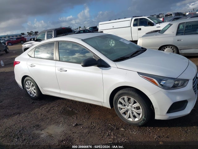 Hyundai ACCENT SE 2019 3KPC24A32KE069984 Image 13