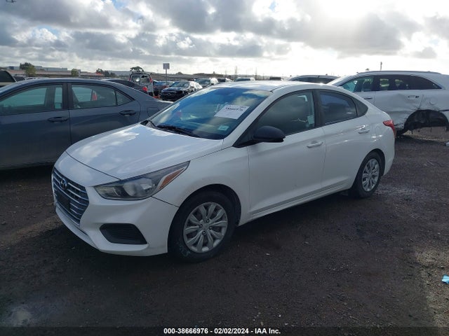 Hyundai ACCENT SE 2019 3KPC24A32KE069984 Image 2