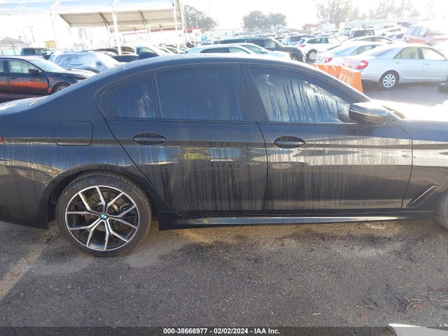BMW 530I 2022 WBA53BH05NCJ56454 Image 13