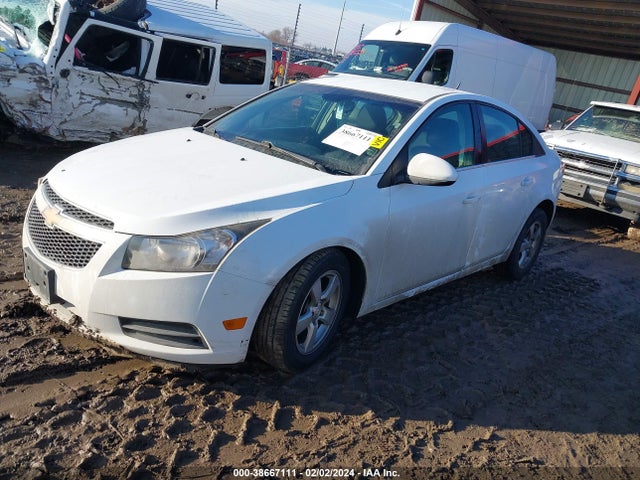 Chevrolet Cruze 1lt Auto 2014 1G1PC5SB7E7322868 Image 2