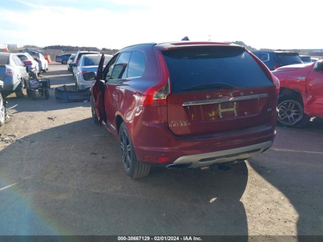2017 VOLVO XC60 YV440MDR4H2090753 Photo 2