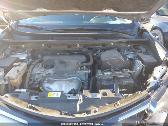 Toyota RAV4 LE 2018 JTMZFREV4JJ173594 Image 10