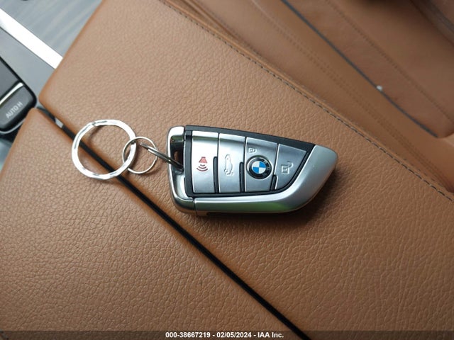 WBAJA9C52KB388768 BMW 530e Iperformance
