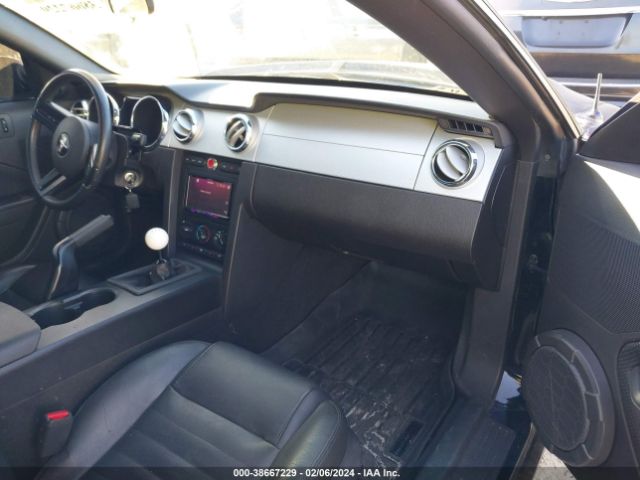 2008 FORD MUSTANG 1ZVHT82H885144676 Photo 4