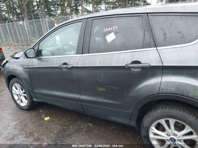 Ford ESCAPE SE 2019 1FMCU9GD3KUA22368 Image 14