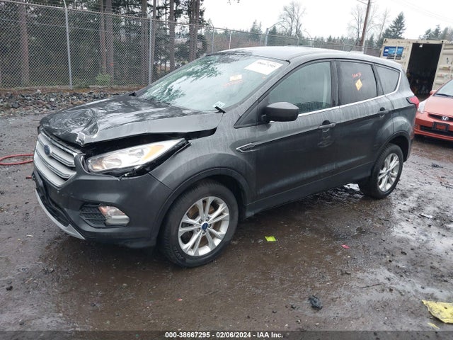 Ford ESCAPE SE 2019 1FMCU9GD3KUA22368 Image 2