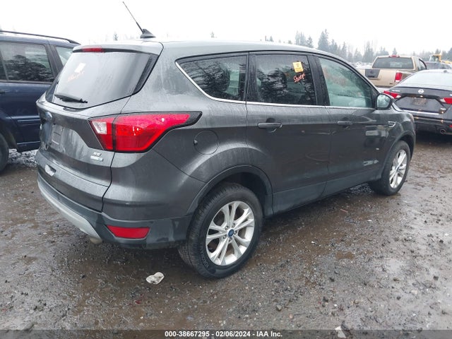 Ford ESCAPE SE 2019 1FMCU9GD3KUA22368 Image 4