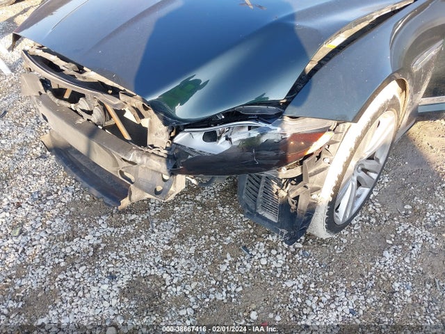 2011 JAGUAR XJ SAJWA2GBXBLV02365 Photo 5