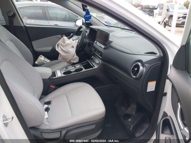 KM8K33AG3PU193448 Hyundai Kona Electric Sel