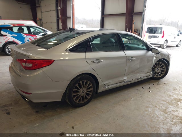 Hyundai Sonata Limited 2015 5NPE34AF6FH147443 Image 4