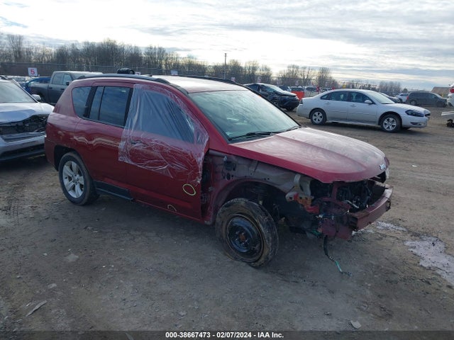2016 JEEP COMPASS LATITUDE VIN: 1C4NJDEB5GD752932