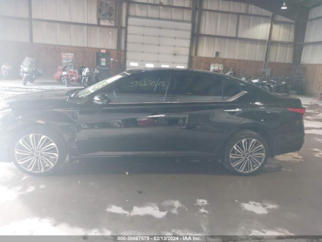 1N4BL4EWXPN403104 Nissan Altima Sl Intelligent Awd