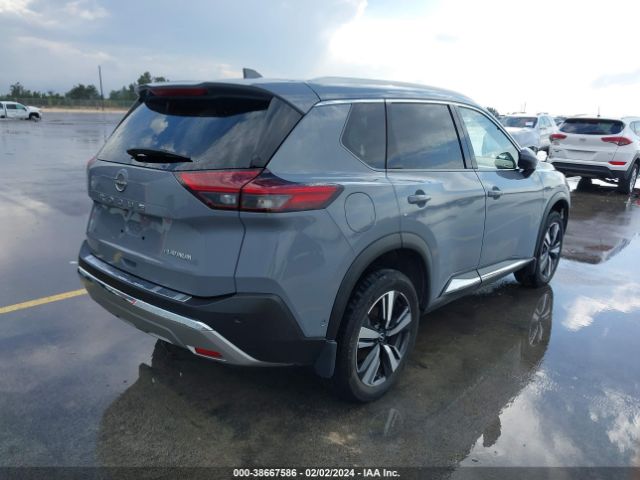 JN8BT3DC2NW121370 Nissan Rogue Platinum Fwd