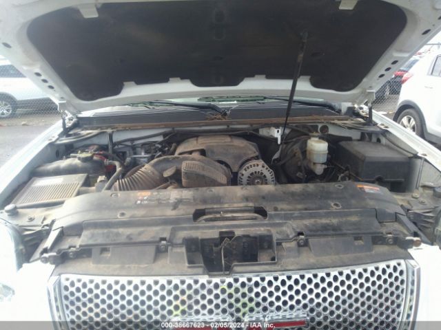 1GKS2EEF0ER195389 GMC YUKON DENALI