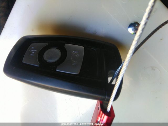 WBA3C1C53FK121133 BMW 328I