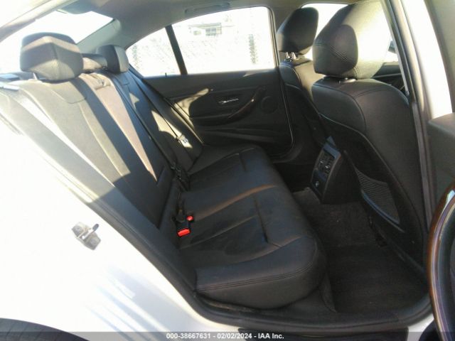 WBA3C1C53FK121133 BMW 328I