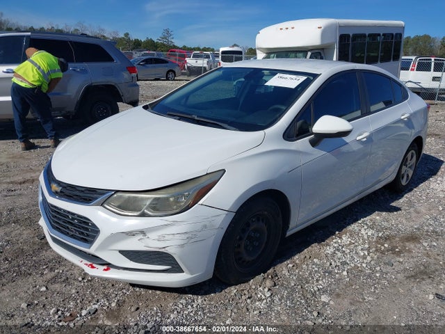 Chevrolet Cruze Ls Auto 2017 1G1BC5SMXH7117304 Image 2