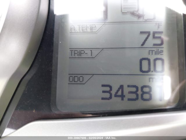 2014 YAMAHA FJR1300 JYARP26E4EA000324 Photo 6