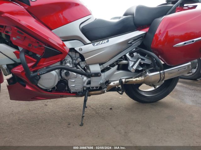 2014 YAMAHA FJR1300 JYARP26E4EA000324 Photo 7