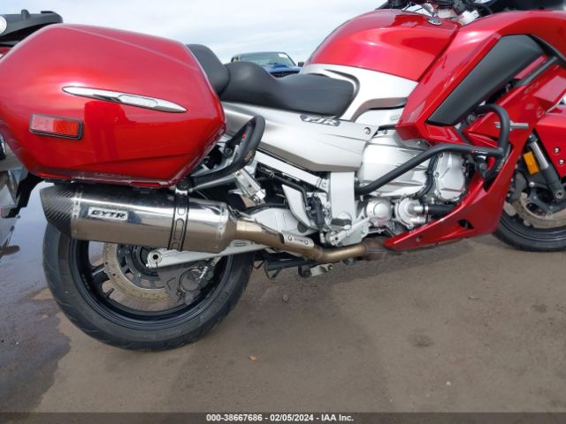2014 YAMAHA FJR1300 JYARP26E4EA000324 Photo 8